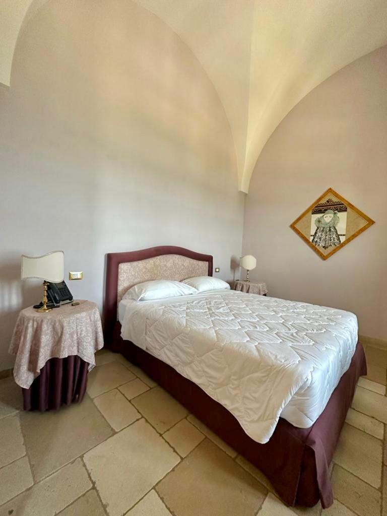 Hotel Saraceno Al Faro Taranto Exteriér fotografie