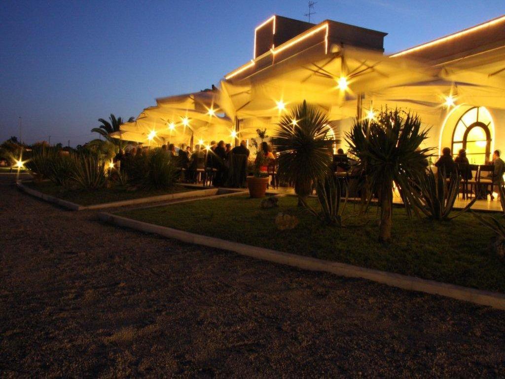 Hotel Saraceno Al Faro Taranto Exteriér fotografie